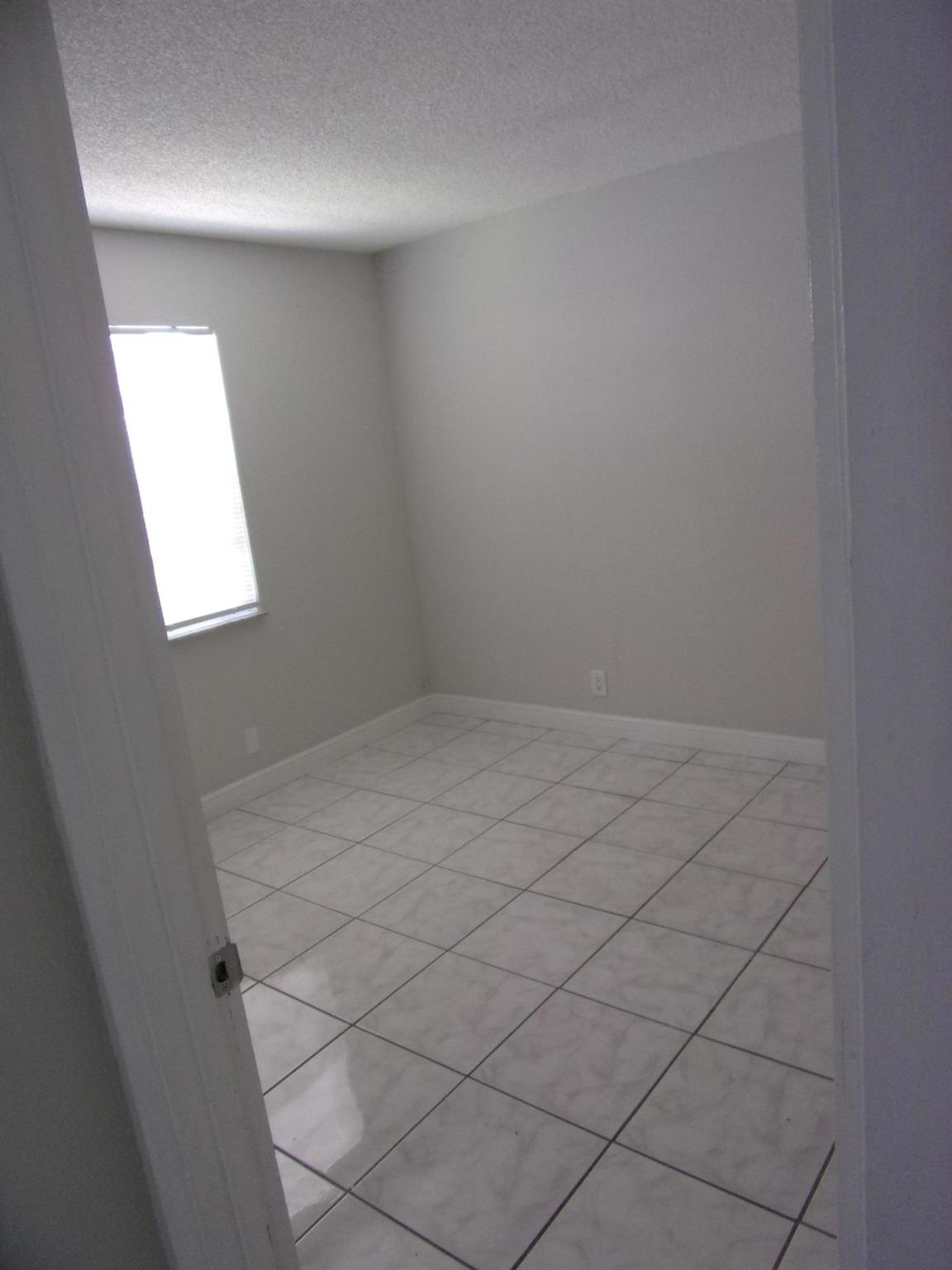 MIDPORT PLACE I, A CONDOM - Residential Lease