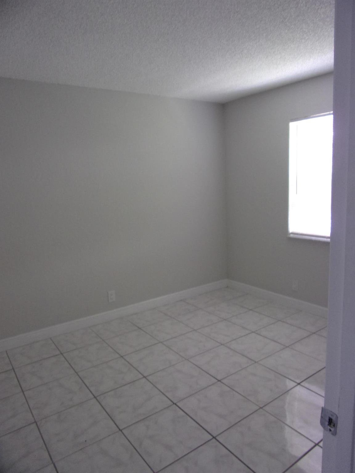MIDPORT PLACE I, A CONDOM - Residential Lease