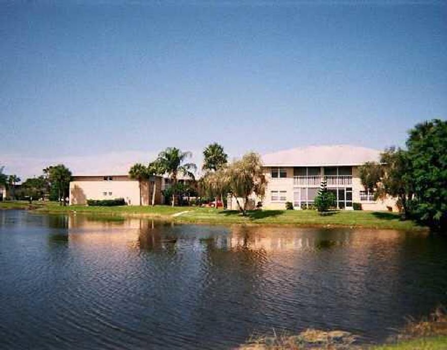 Lakefront 3-bedroom, 2-bath condo with tile floors throughout and updated modern bathroom vanities. Features a privacy-screened porch, screened windows for airflow, and in-unit washer and dryer. Conveniently located near hospital and shopping. *PLEASE READ**1st month $2,000.00+ Security Deposit of $3,500.00= $5,500.00, renters insurance, approval from HOA & utilities transferred to tenants name required for move-in. Requirements: Good payment history in Credit Report, Gross Income needs to be as close to 3 times the rent ($6,000.00) as possible.