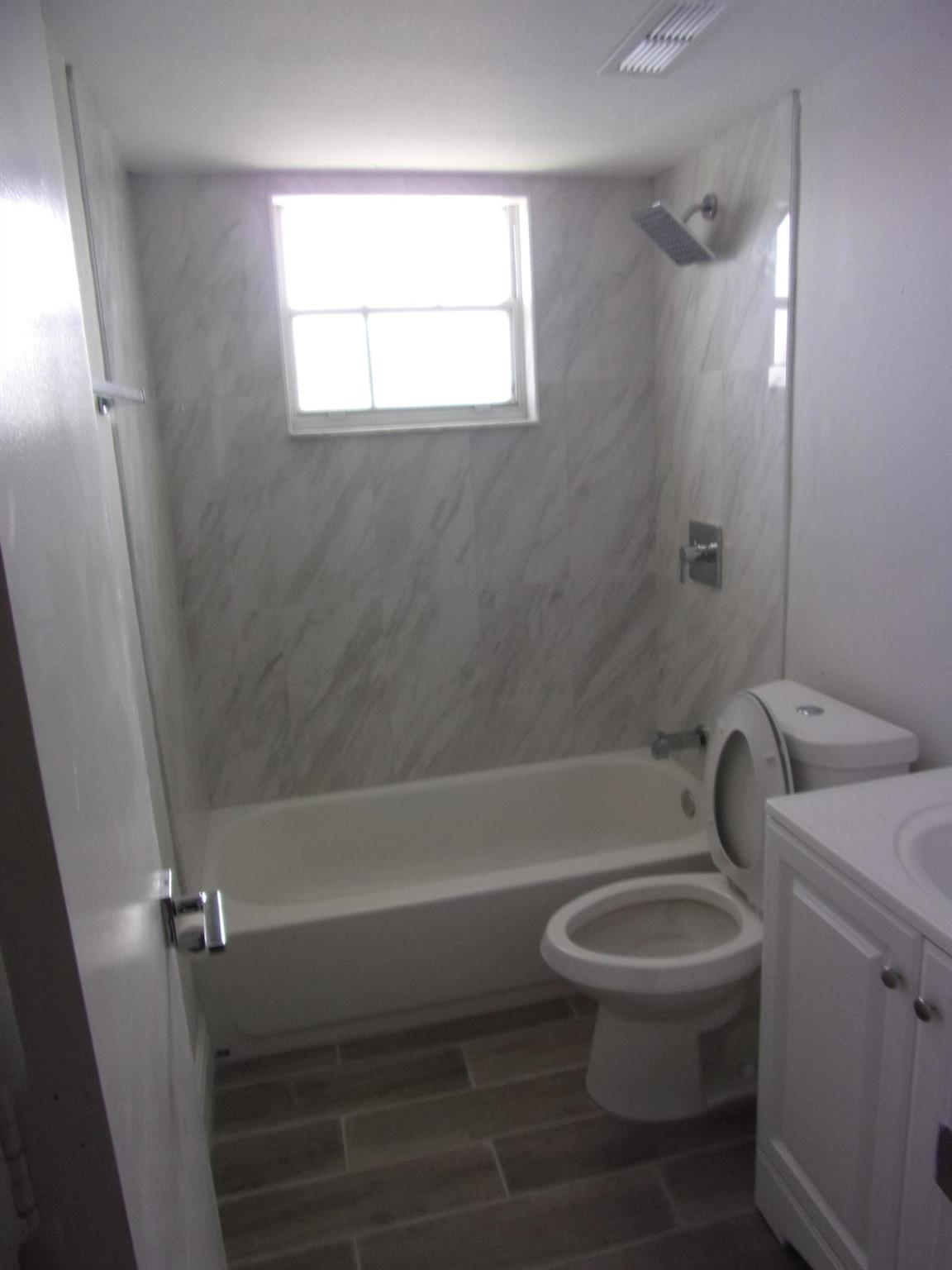 MIDPORT PLACE I, A CONDOM - Residential Lease