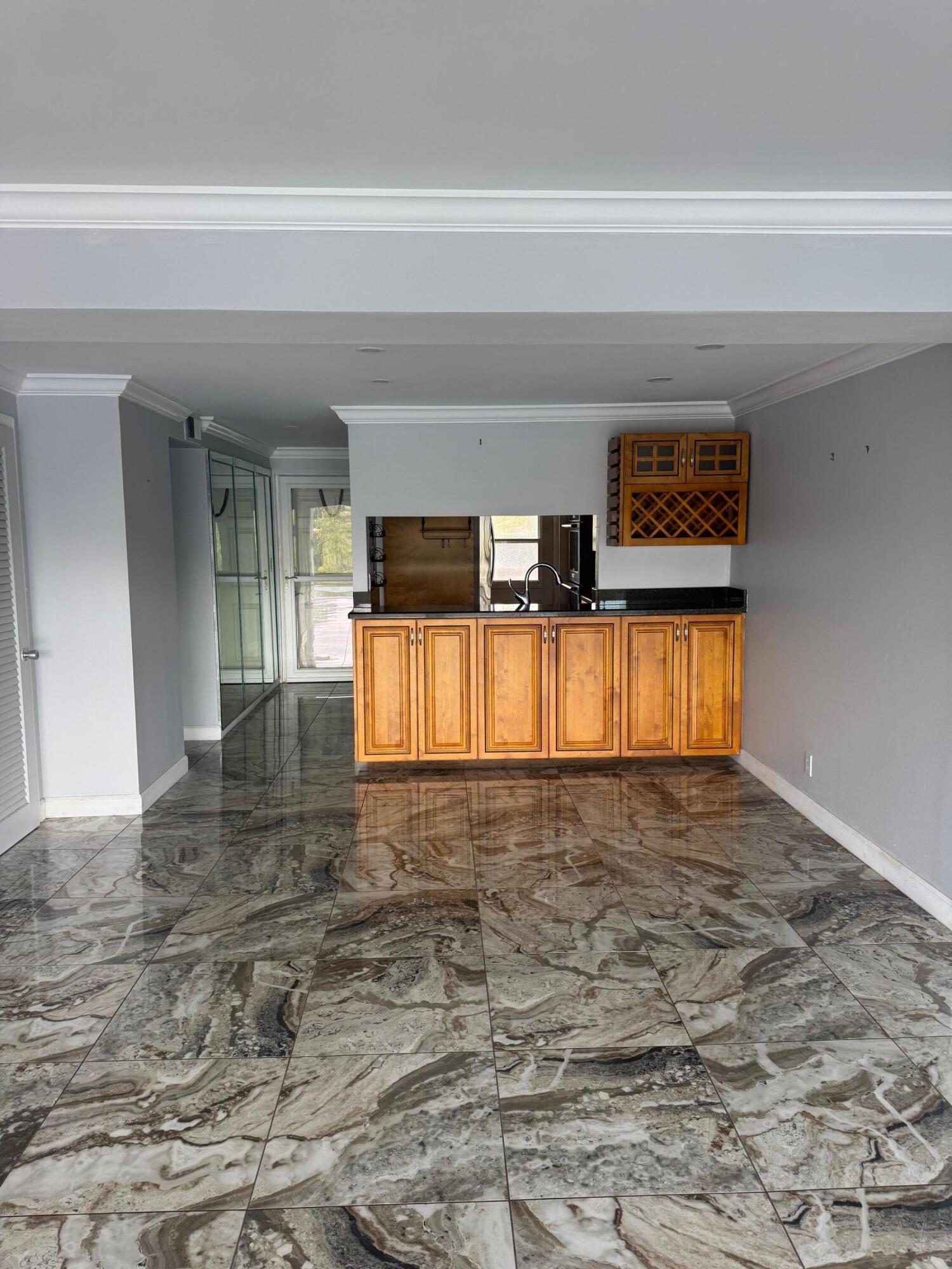 HILLSBORO COVE - Residential Lease