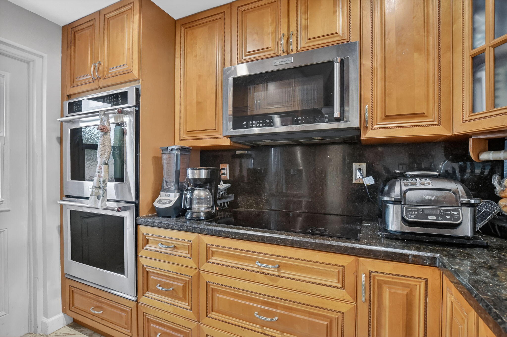 HILLSBORO COVE - Residential Lease