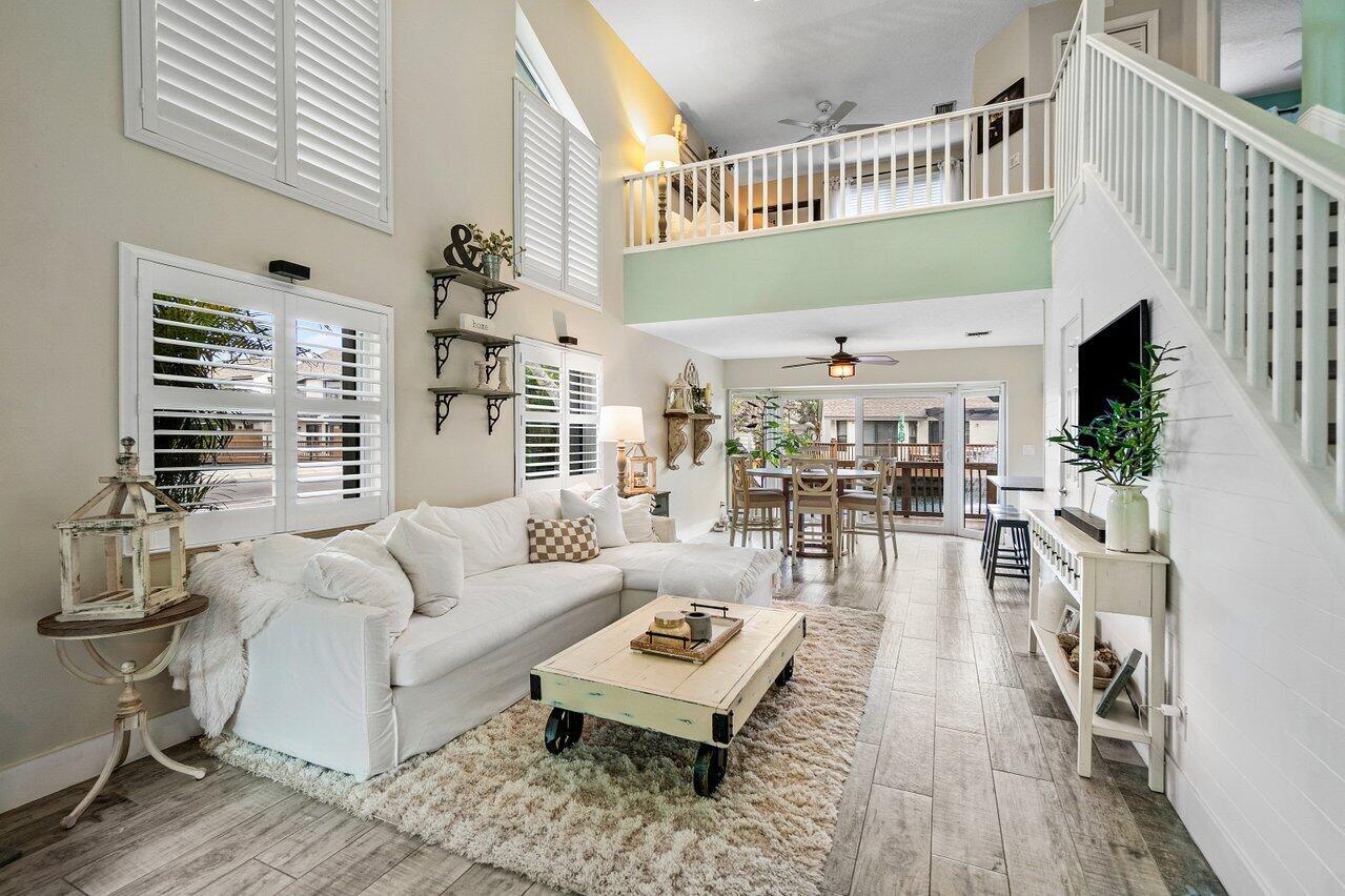 602 Landings Boulevard