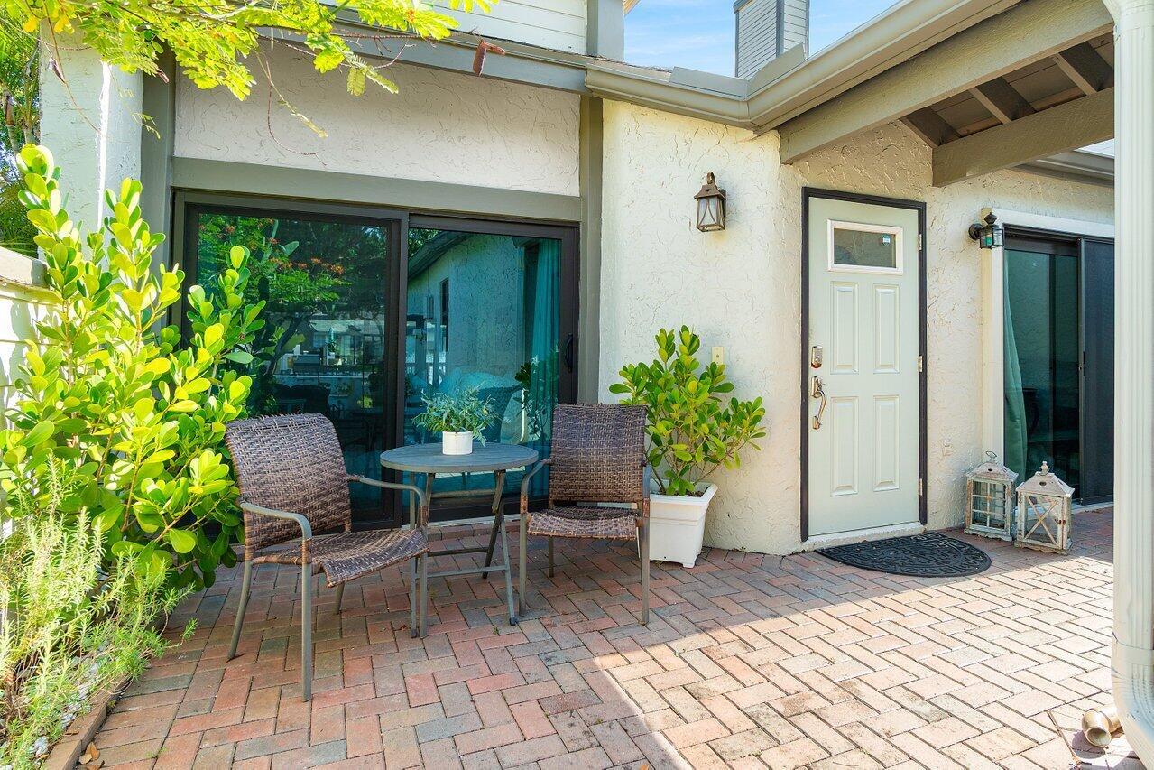 602 Landings Boulevard