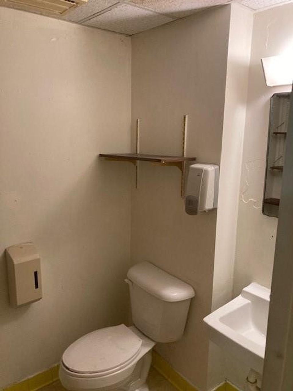 Photo of 201 S Military Trail, Deerfield Beach, FL 33442 (MLS # B26017462)