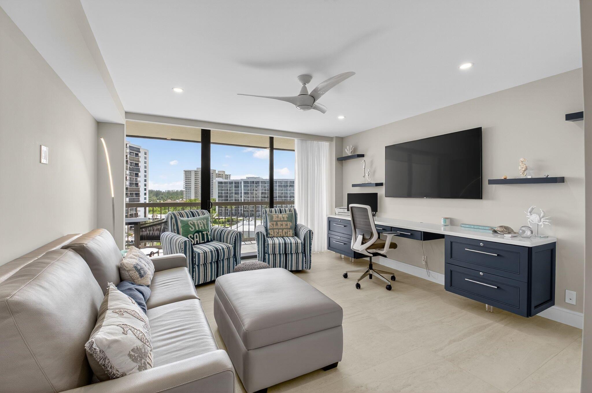 BRAEMAR ISLE CONDO - Residential