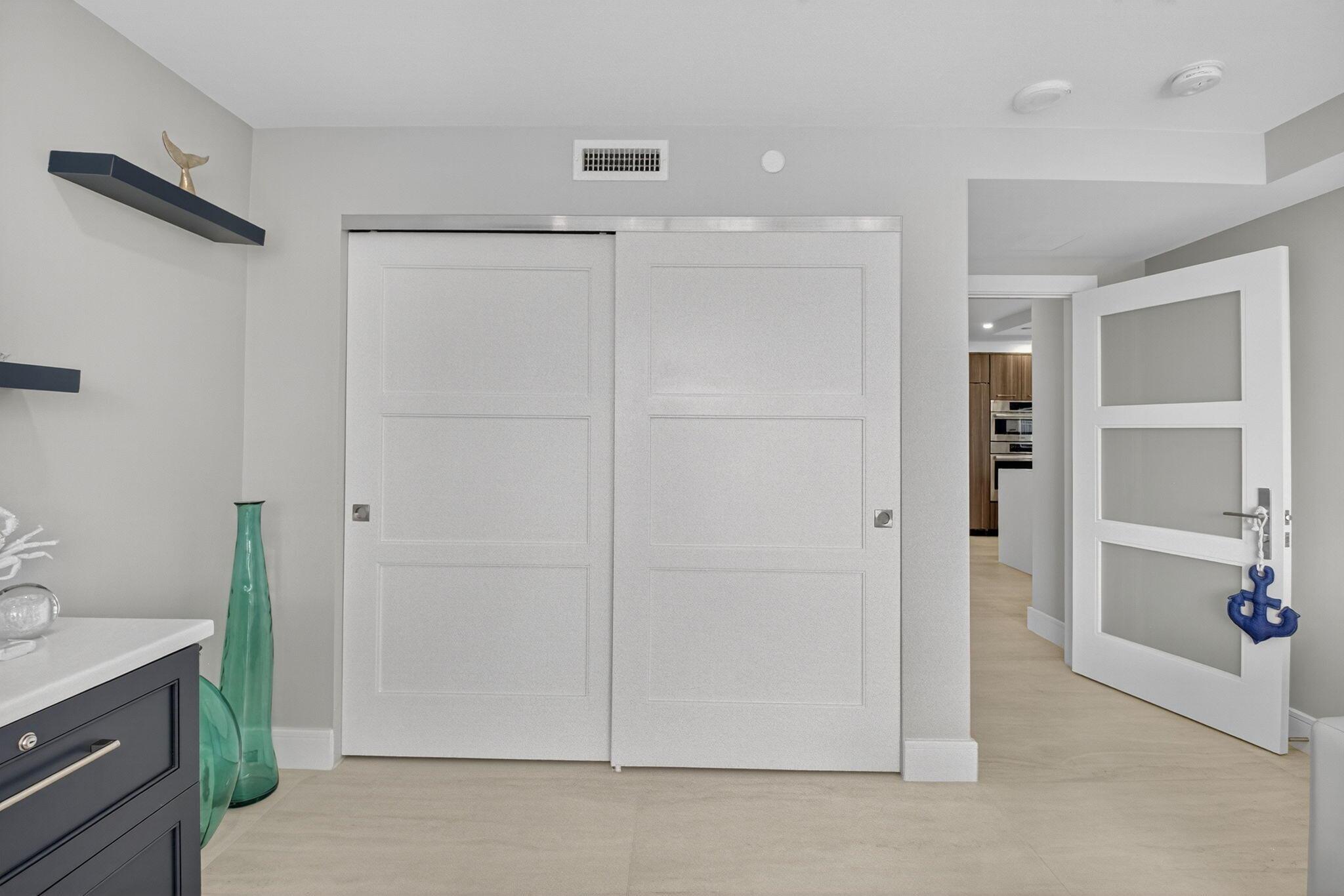 BRAEMAR ISLE CONDO - Residential