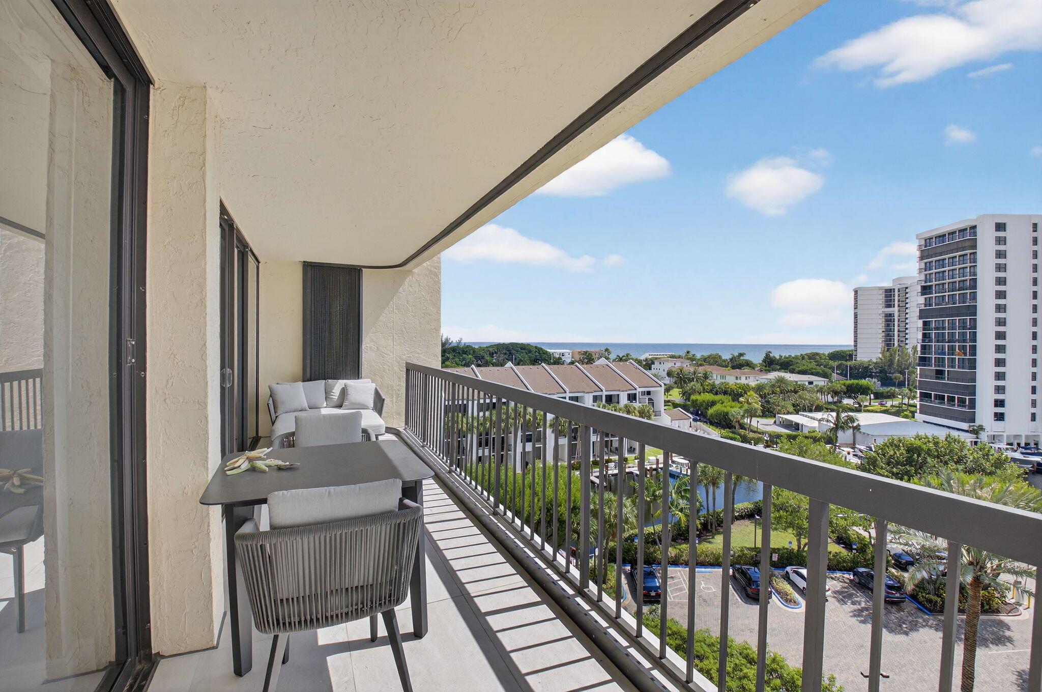 BRAEMAR ISLE CONDO - Residential