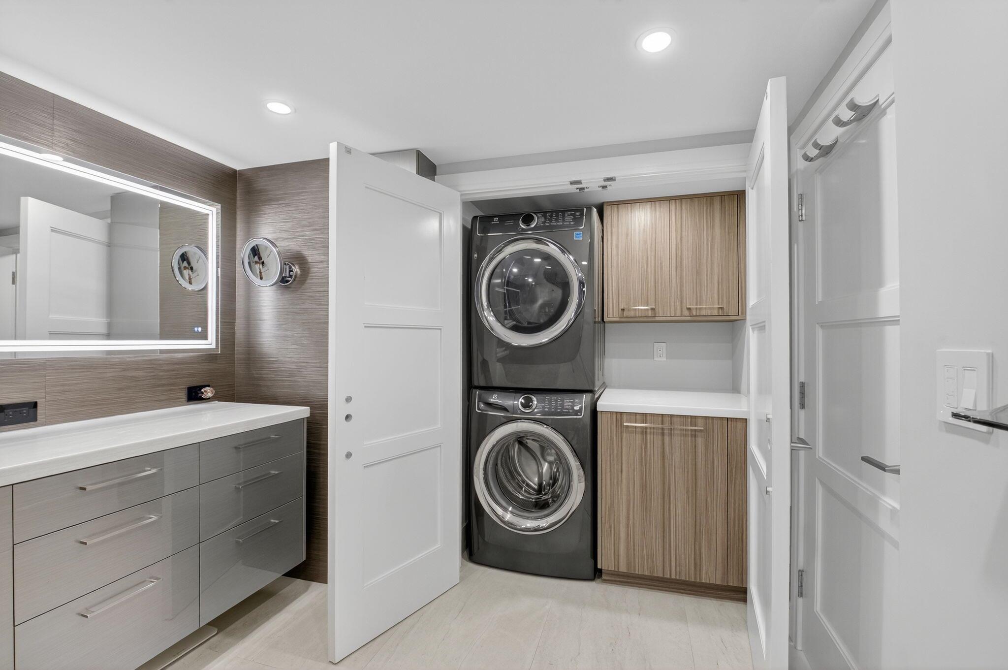 BRAEMAR ISLE CONDO - Residential