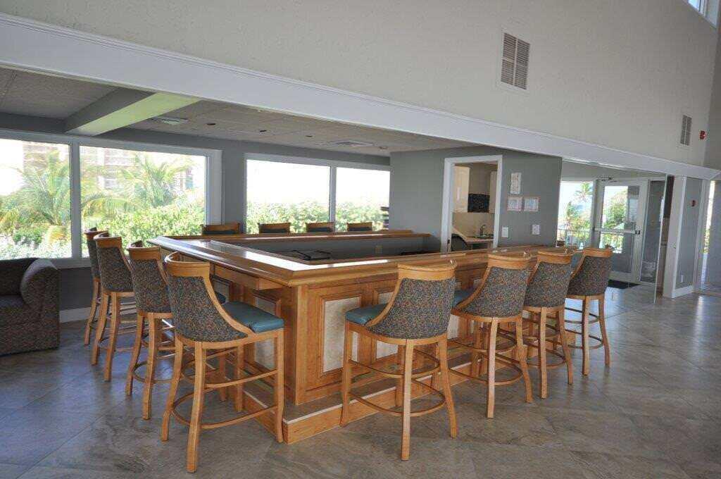 BRAEMAR ISLE CONDO - Residential