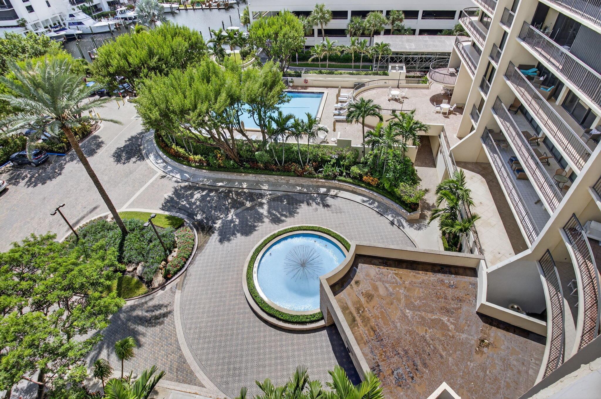 BRAEMAR ISLE CONDO - Residential