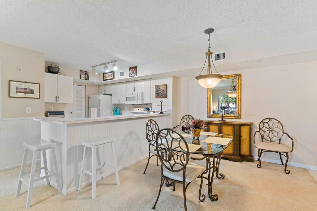 Photo of 242 Village Boulevard #2206, Tequesta, FL 33469 (MLS # R11049117)