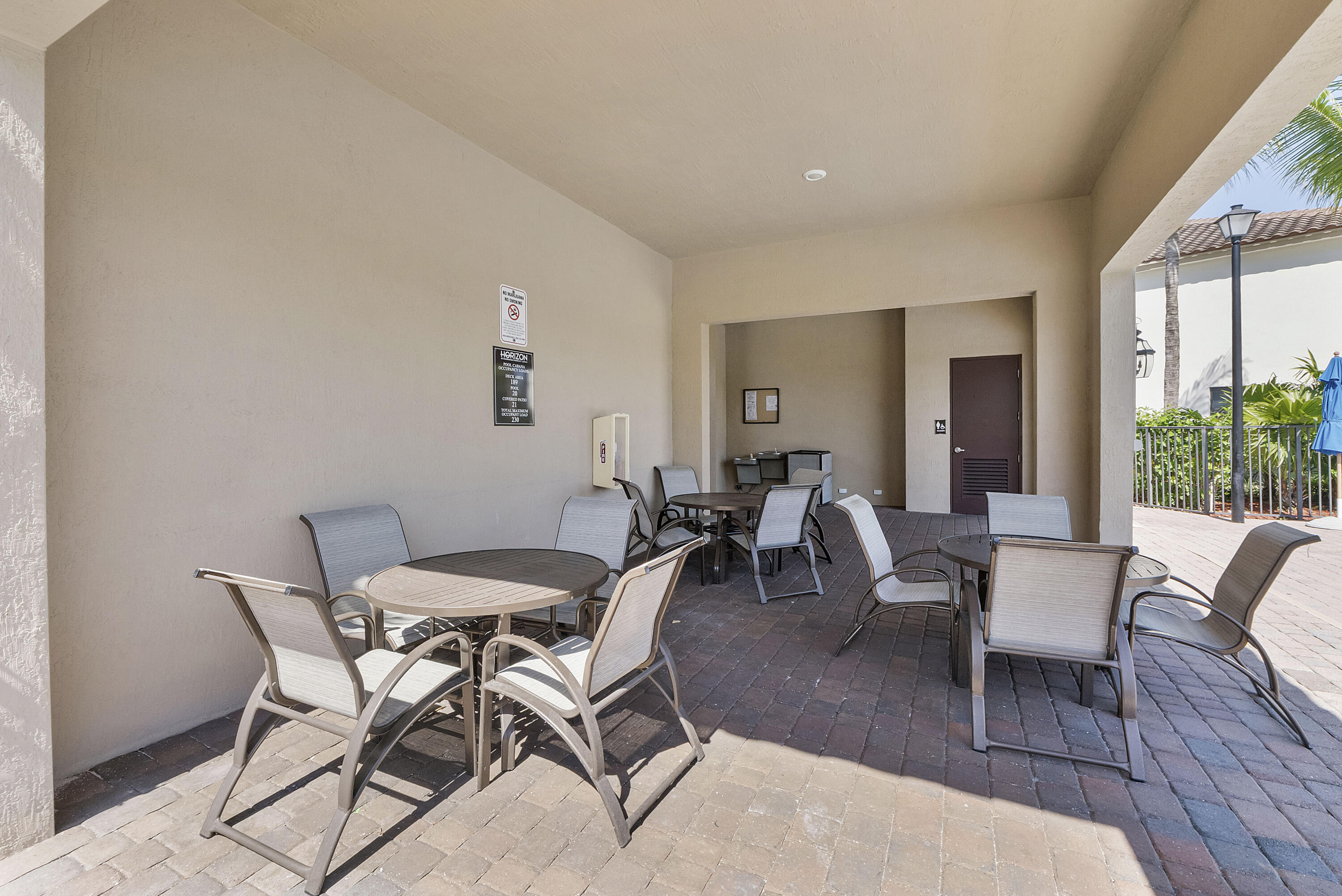 HORIZON TOWNHOMES at CELEBRATION POINTE - Residential