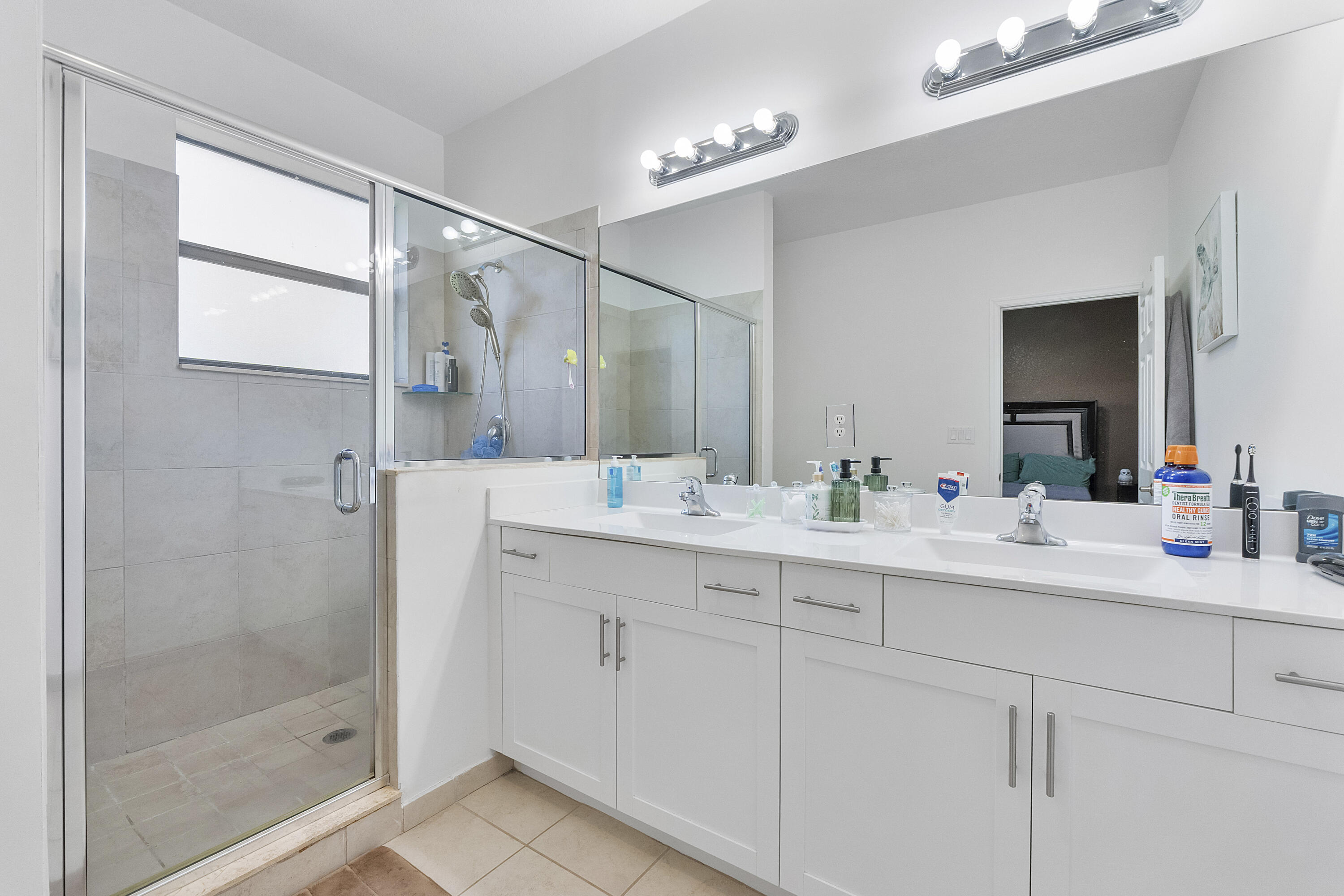 HORIZON TOWNHOMES at CELEBRATION POINTE - Residential