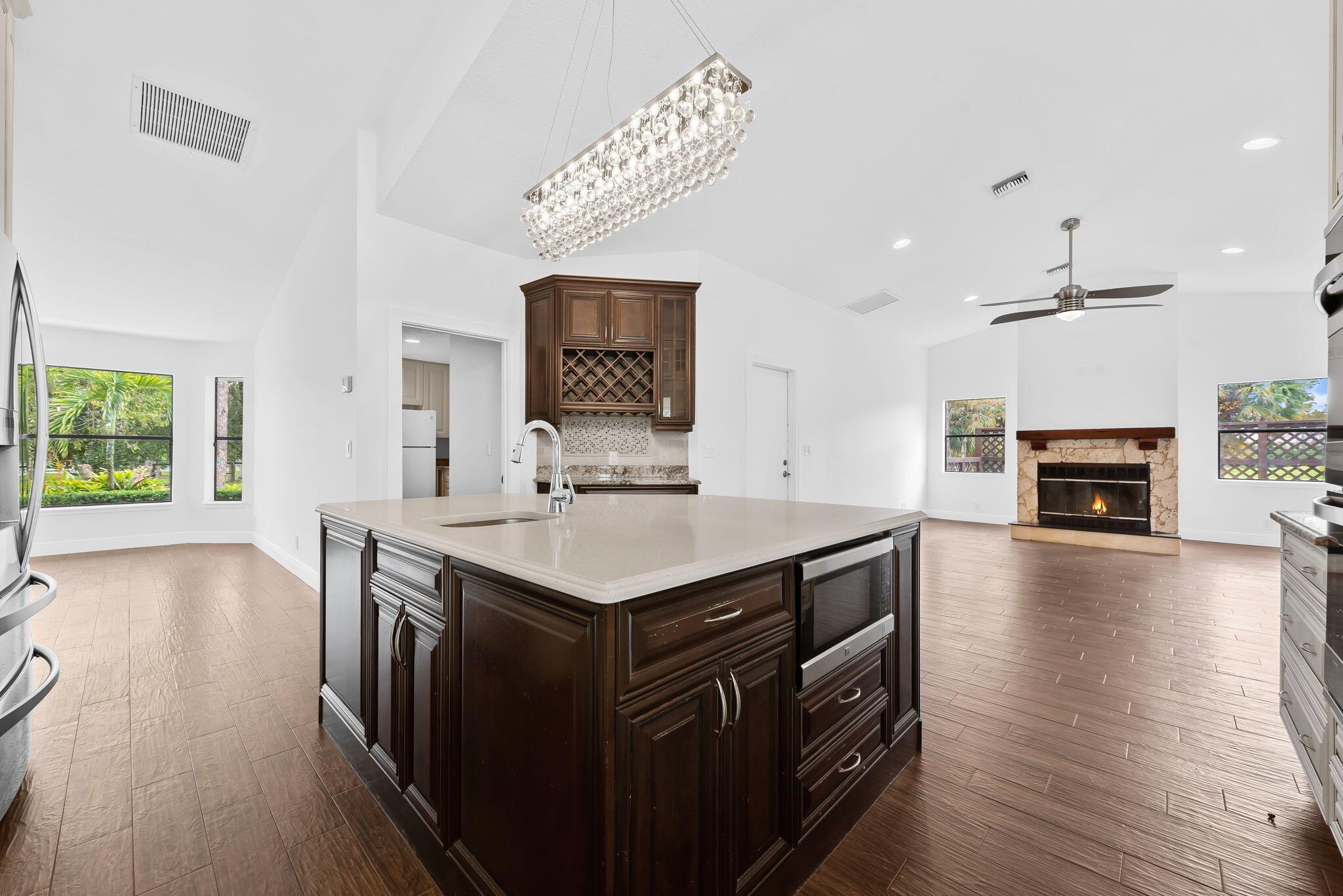 HOMELAND - Residential