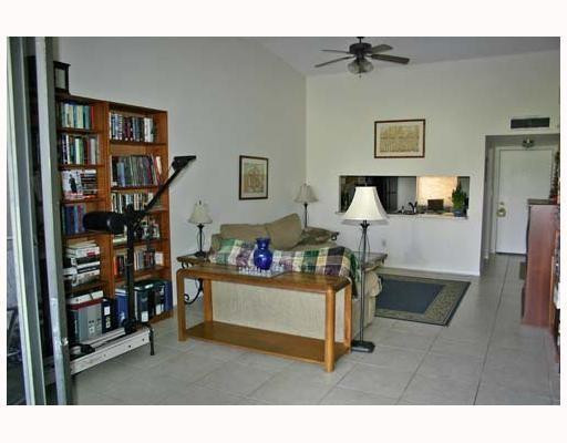 Lakes of Newport - Residential