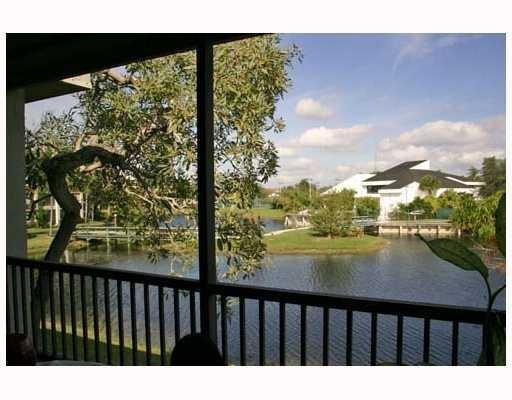 Lakes of Newport - Residential