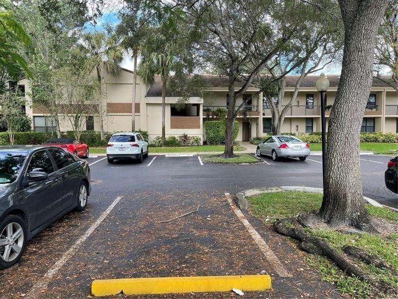 Lakes of Newport - Residential