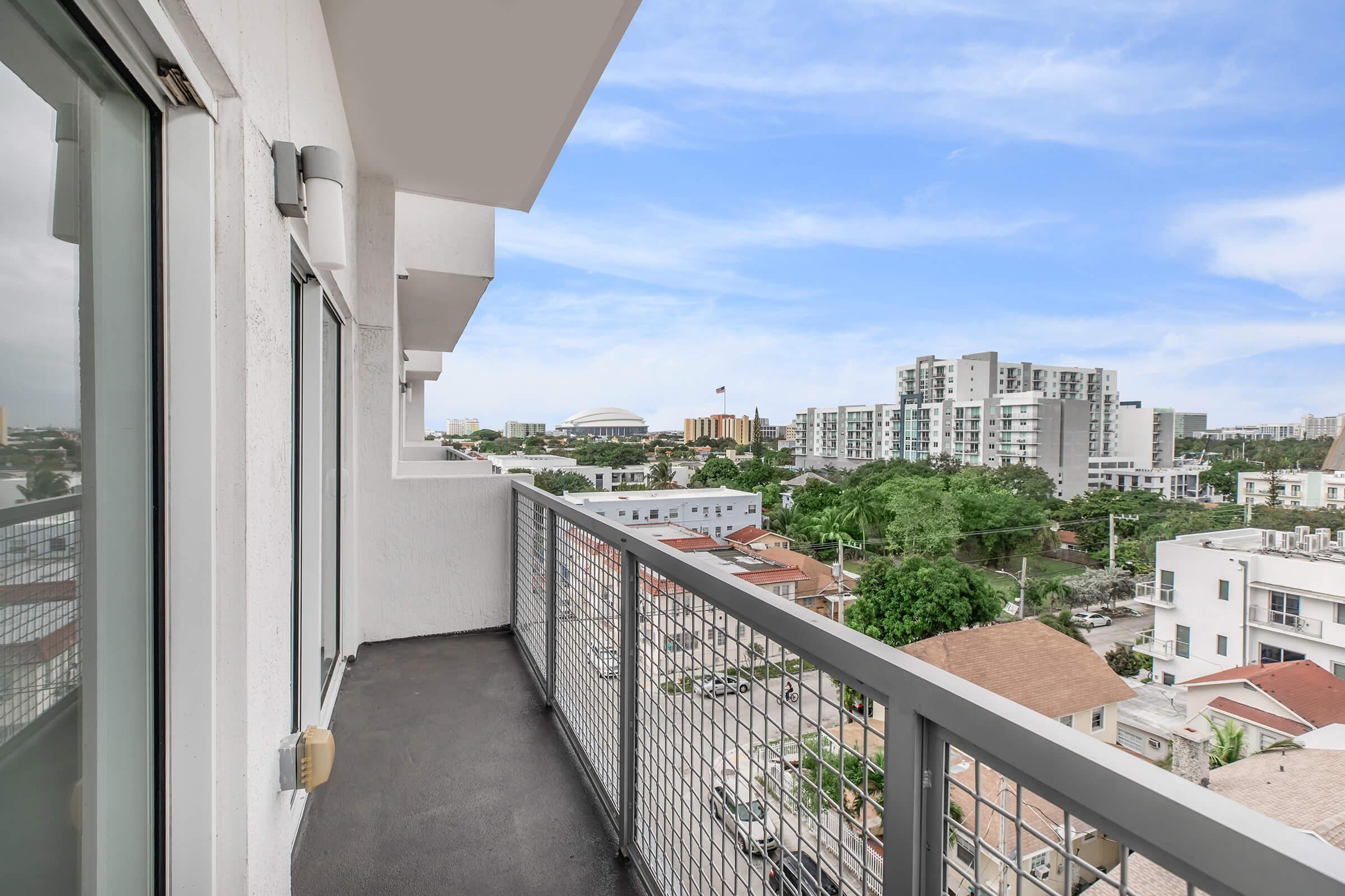 CITY OF MIAMI SOUTH - Residential Lease