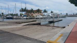 WILSHIRE NORTH CONDOS - Residential