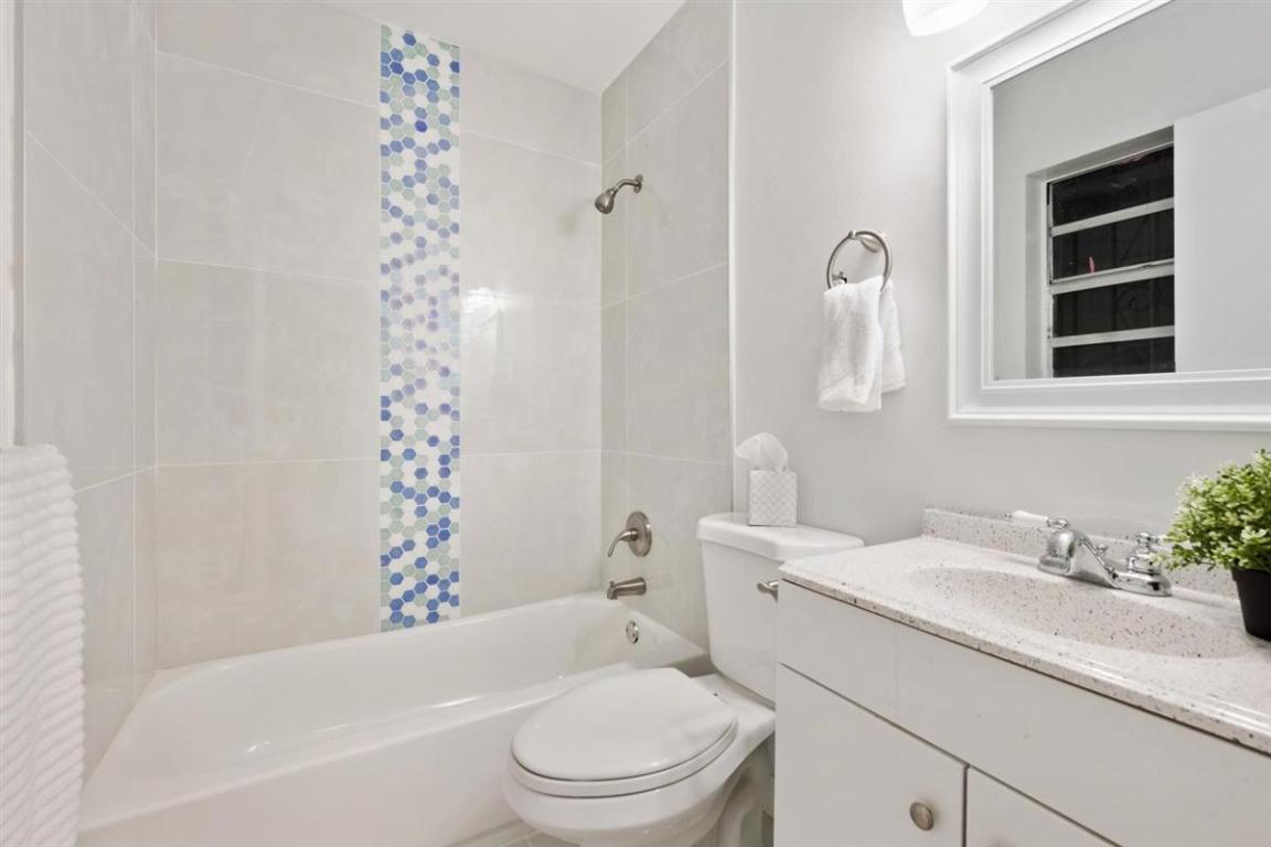 vista encanto add - Residential
