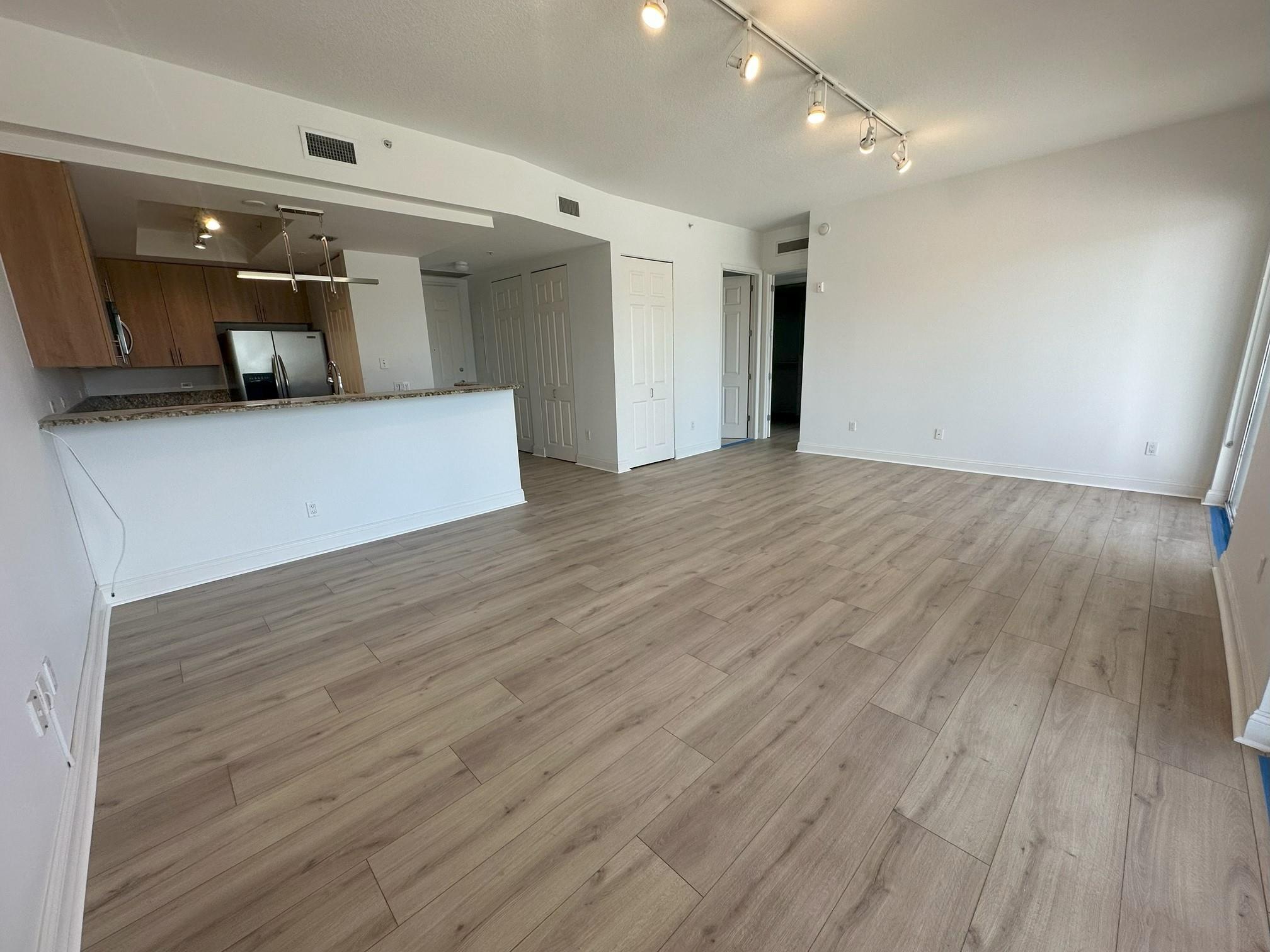 2631 NE 14th Ave 208