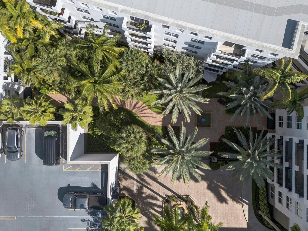 Lauderdale One Condo - Residential