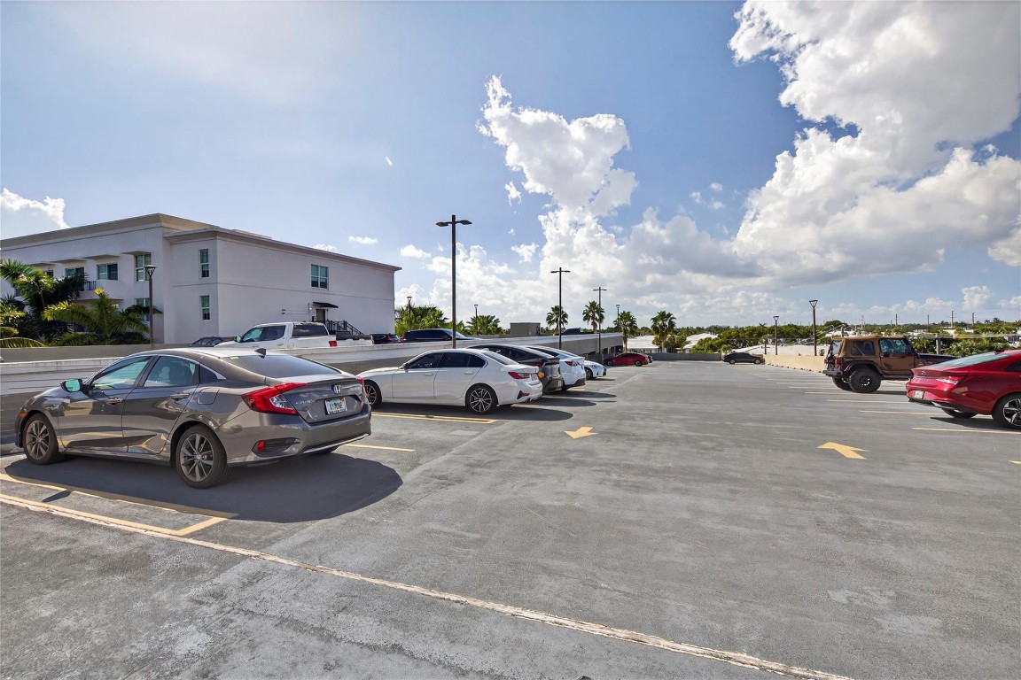 Lauderdale One Condo - Residential