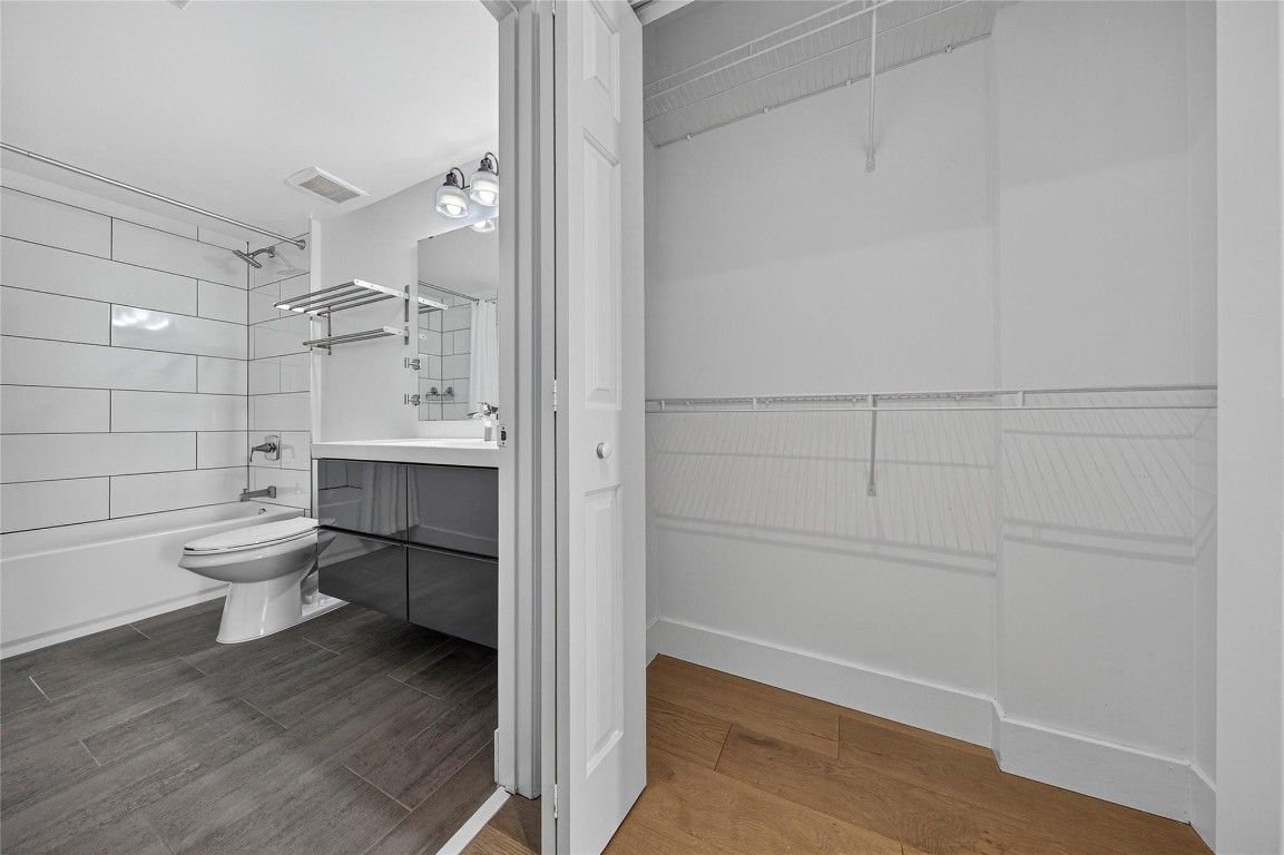 Lauderdale One Condo - Residential