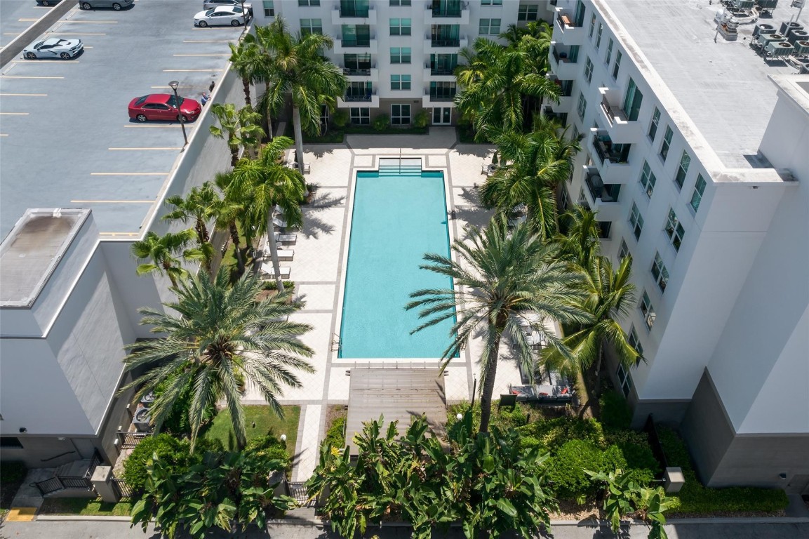 Lauderdale One Condo - Residential