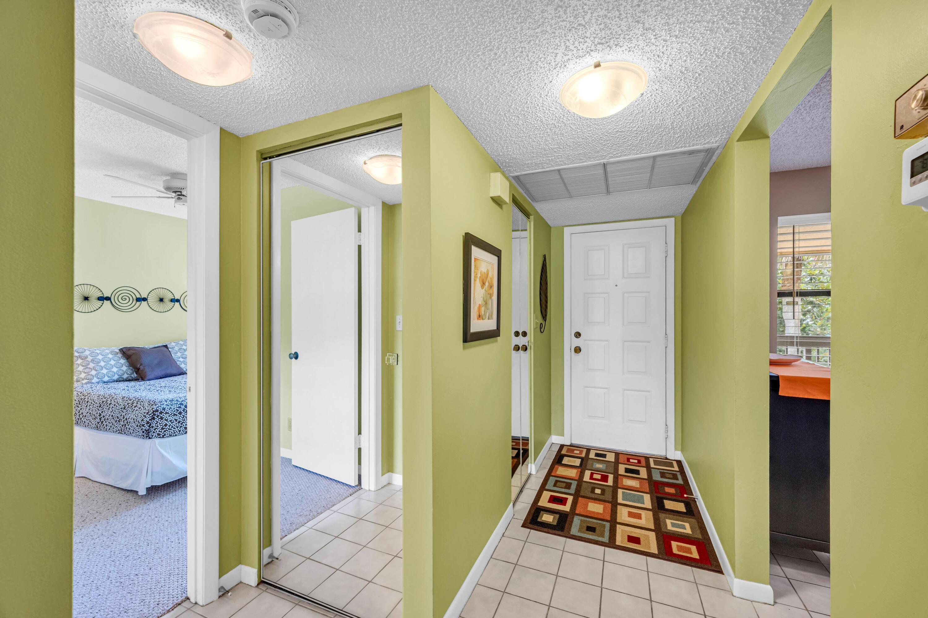 POND APPLE PLACE IV-B CONDO - Residential