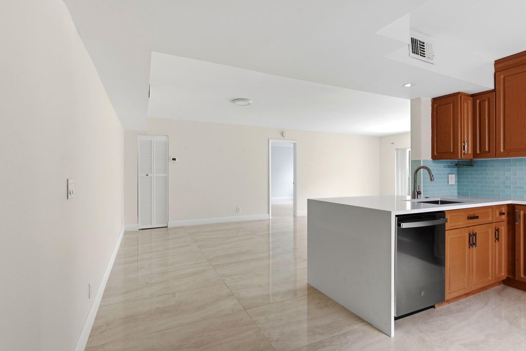 Photo of 12069 ROYAL PALM Boulevard #3I, Coral Springs, FL 33065 (MLS # B26054178)