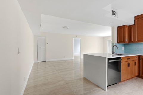 Tiny photo for 12069 ROYAL PALM Boulevard #3I, Coral Springs, FL 33065 (MLS # B26054178)