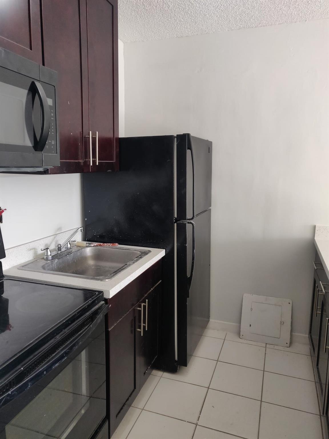 251 NW 177th St 119