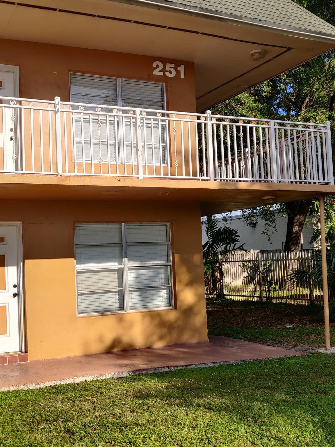 New World Condo III - Residential