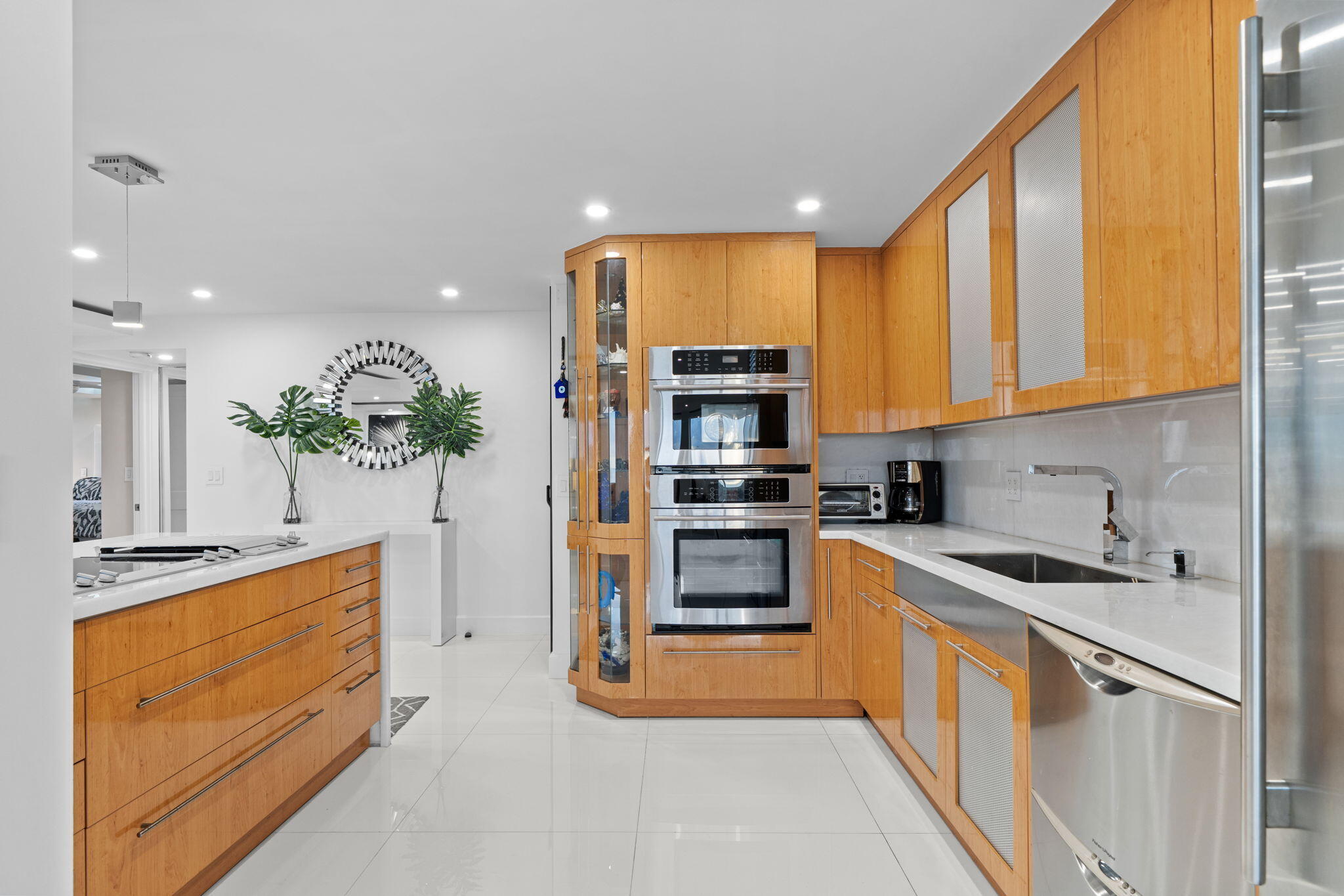 ILLINI CONDO - Residential