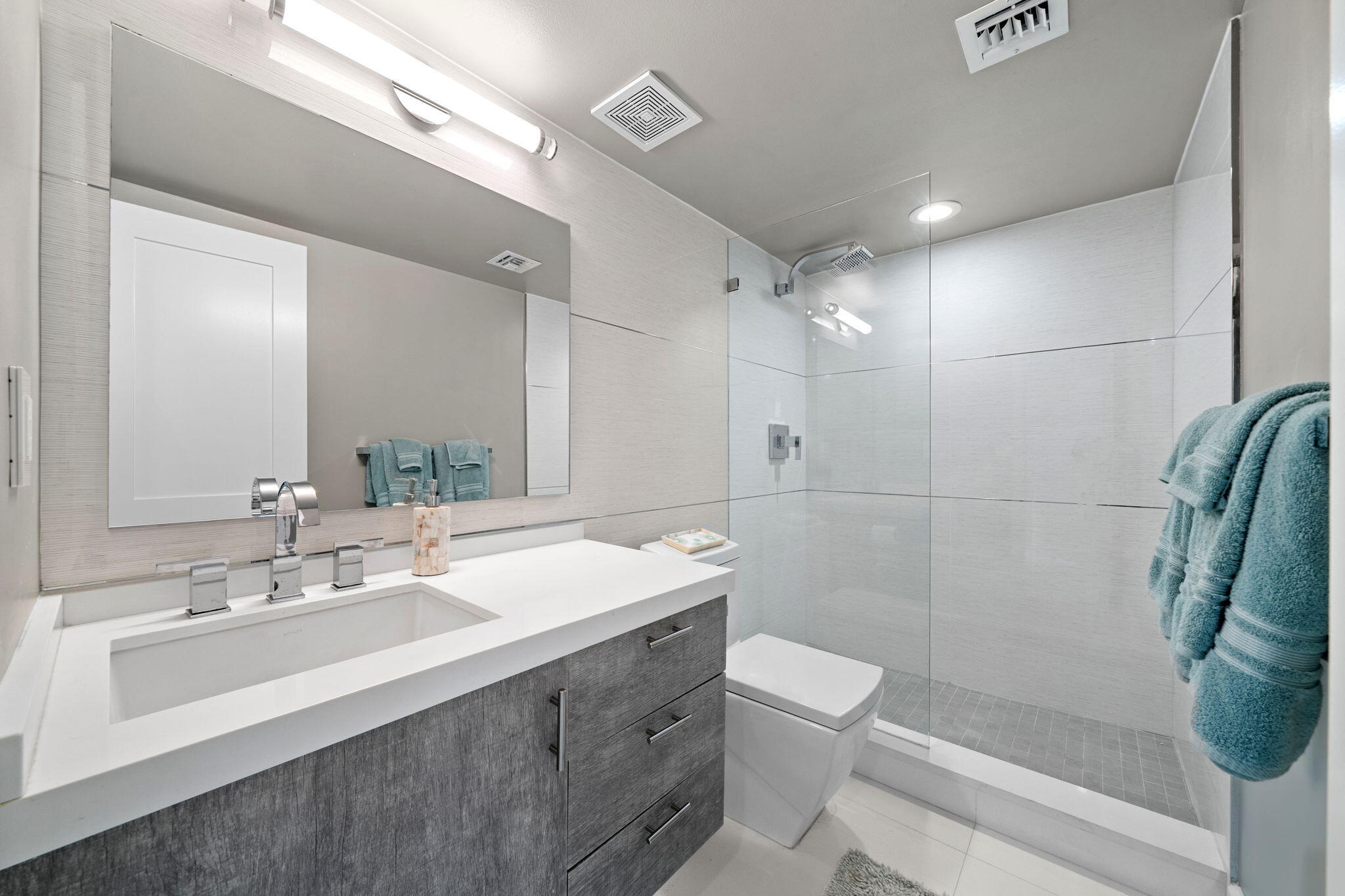 ILLINI CONDO - Residential