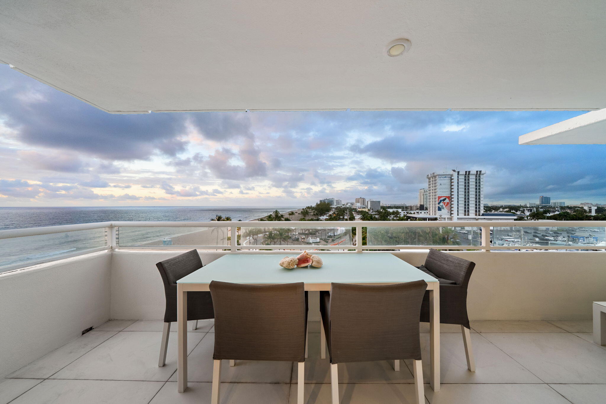 ILLINI CONDO - Residential