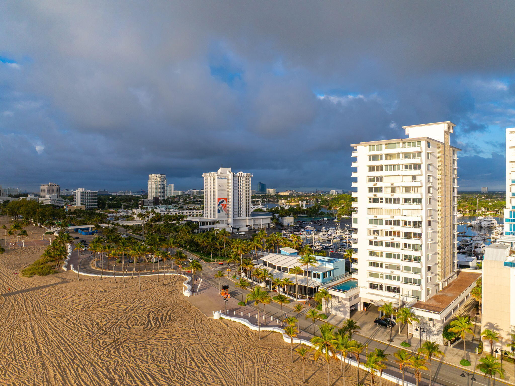 ILLINI CONDO - Residential