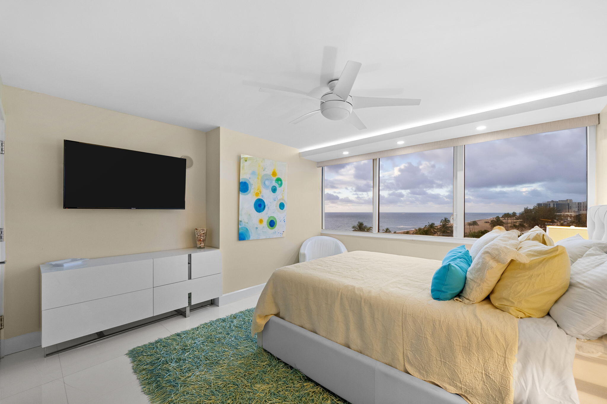 ILLINI CONDO - Residential