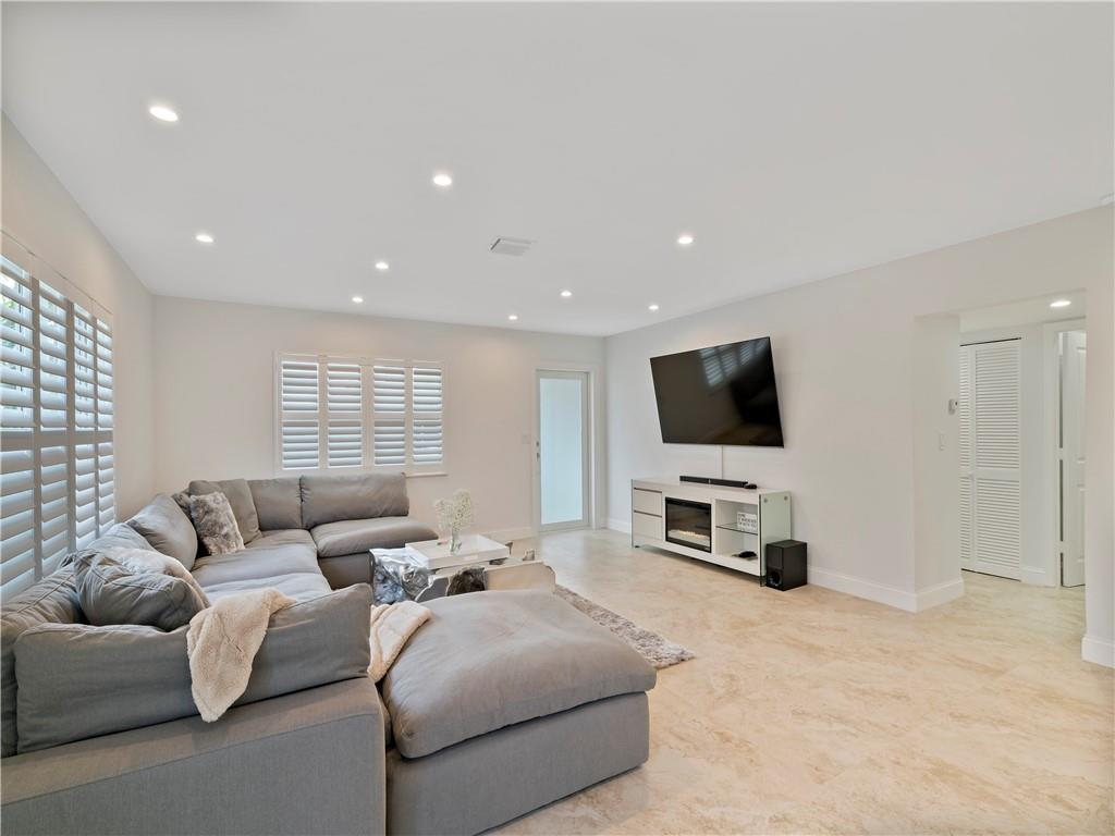 Randall Terrace - Residential Lease
