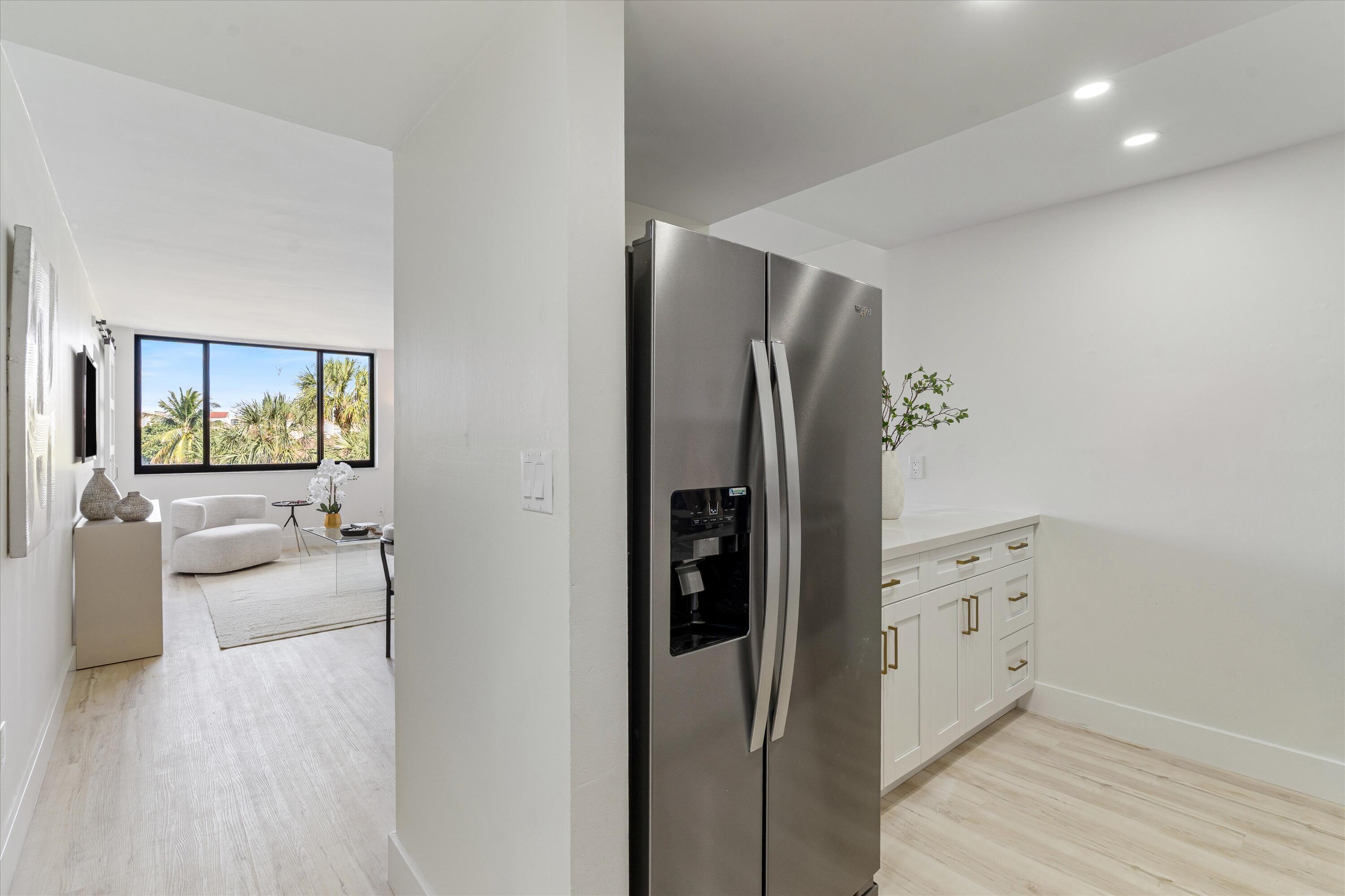 LAVERS DELRAY RACQUET CLUB CONDO - Residential