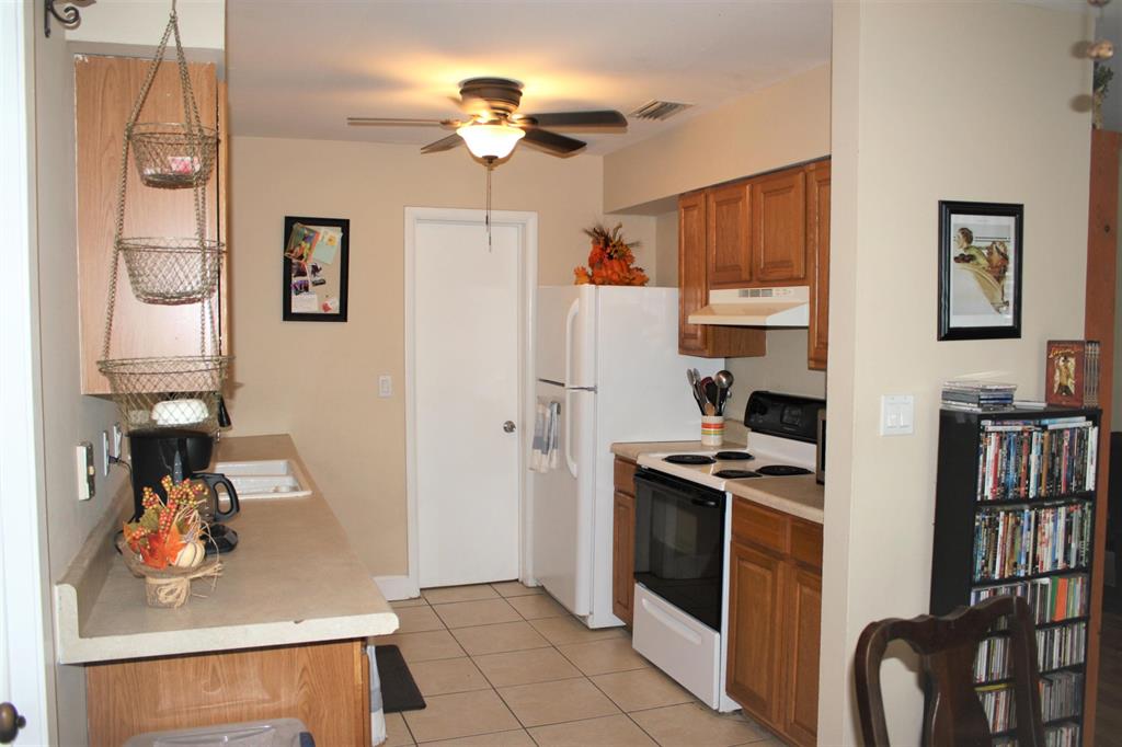 ST JAMES PARK - Residential