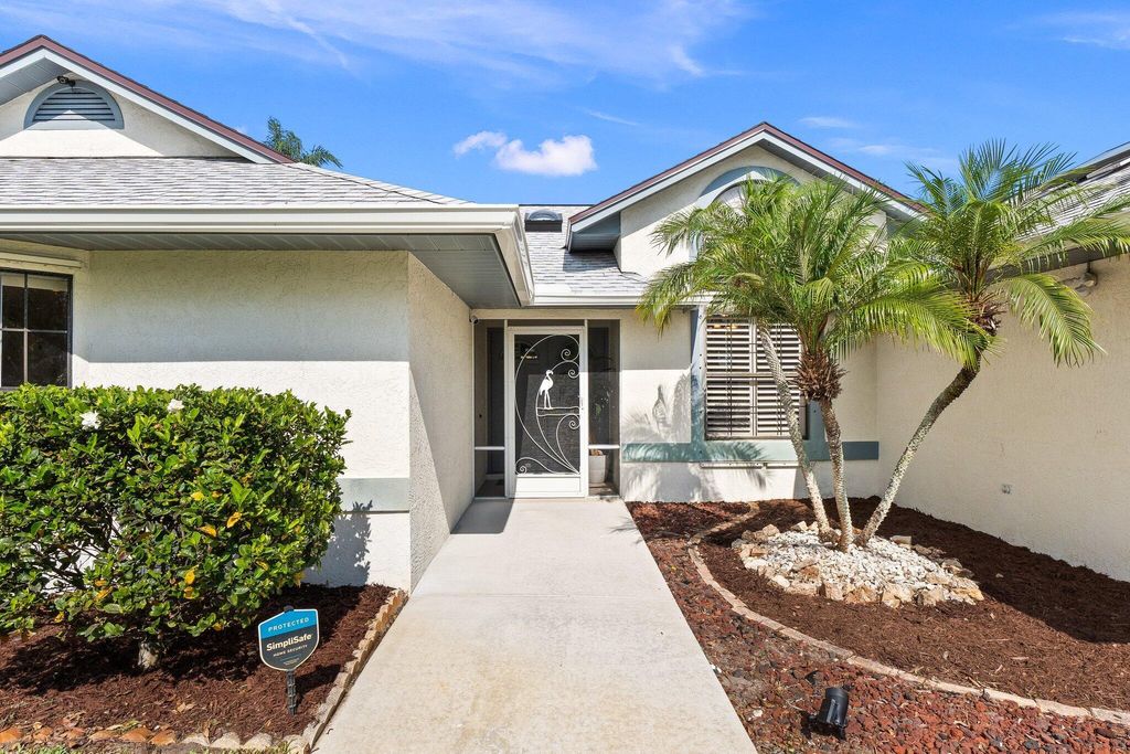 Photo of 1342 SE Concha Street, Port Saint Lucie, FL 34983 (MLS # R10995746)