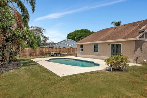 Single Family Residence in Sunrise FL 15960 Wind Cir Cir 15.jpg