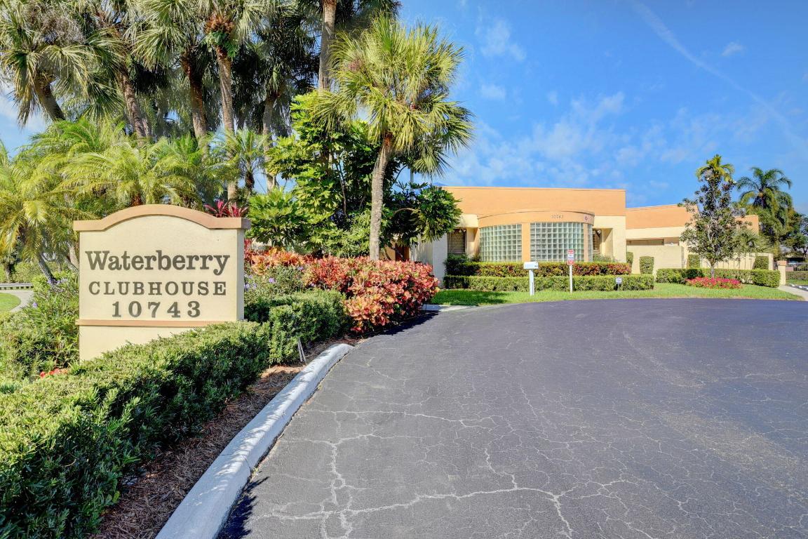 WATERBERRY VILLAS - Residential
