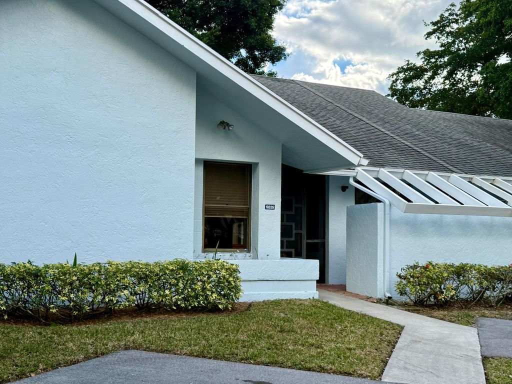 Photo of 10926 Hidden Lake Place, Boca Raton, FL 33498 (MLS # R11151627)