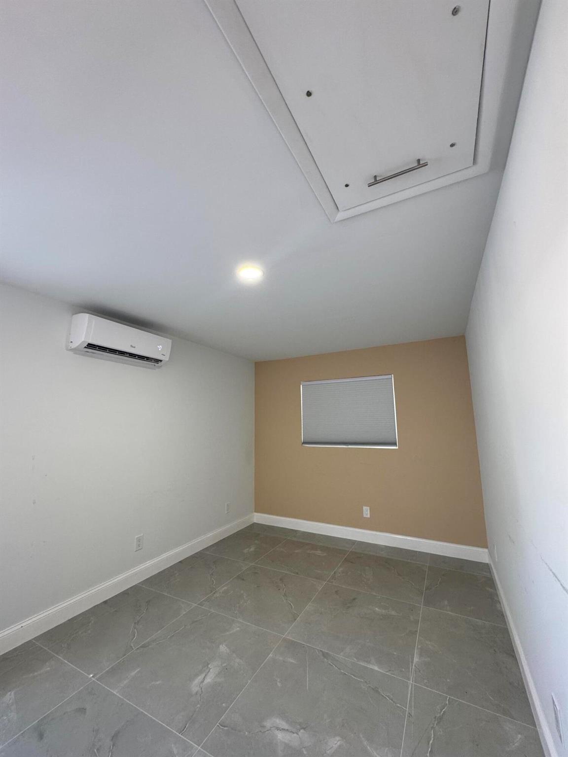 PALM SPRINGS VILLAGE 4 - Residential Lease