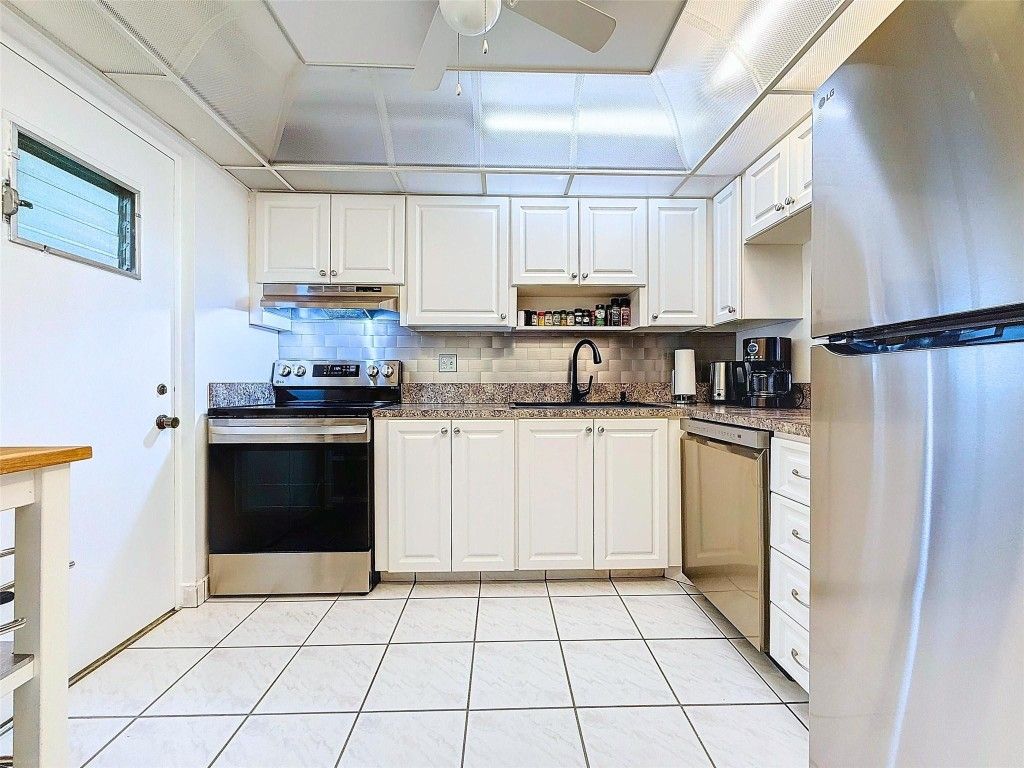 Photo of 2309 S Cypress Bend Drive #515, Pompano Beach, FL 33069 (MLS # F10527897)