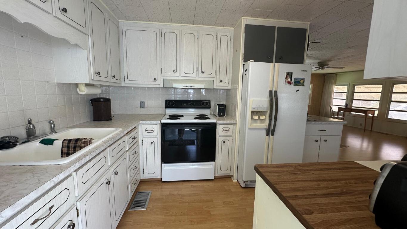 4300 SE Saint Lucie Boulevard 175